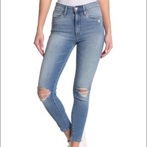 NWT Joe's Distressed High Rise Ankle Skinny Jeans